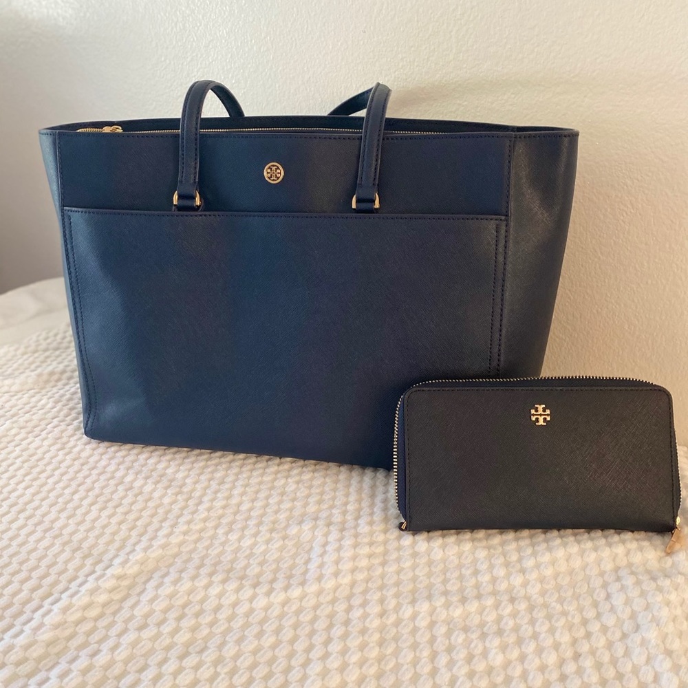 Tory Burch Navy bag and wallet